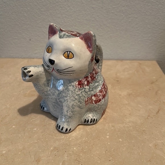 Cat creamer made in Italy. 4.75” H - Picture 2 of 6